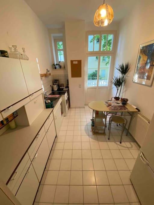 Schone Altbauwohnung Mit Grun In Ruhiger Lage 莱比锡 外观 照片
